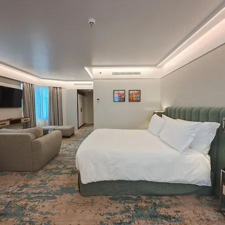 Crowne Plaza By Ihg 5* Oporto